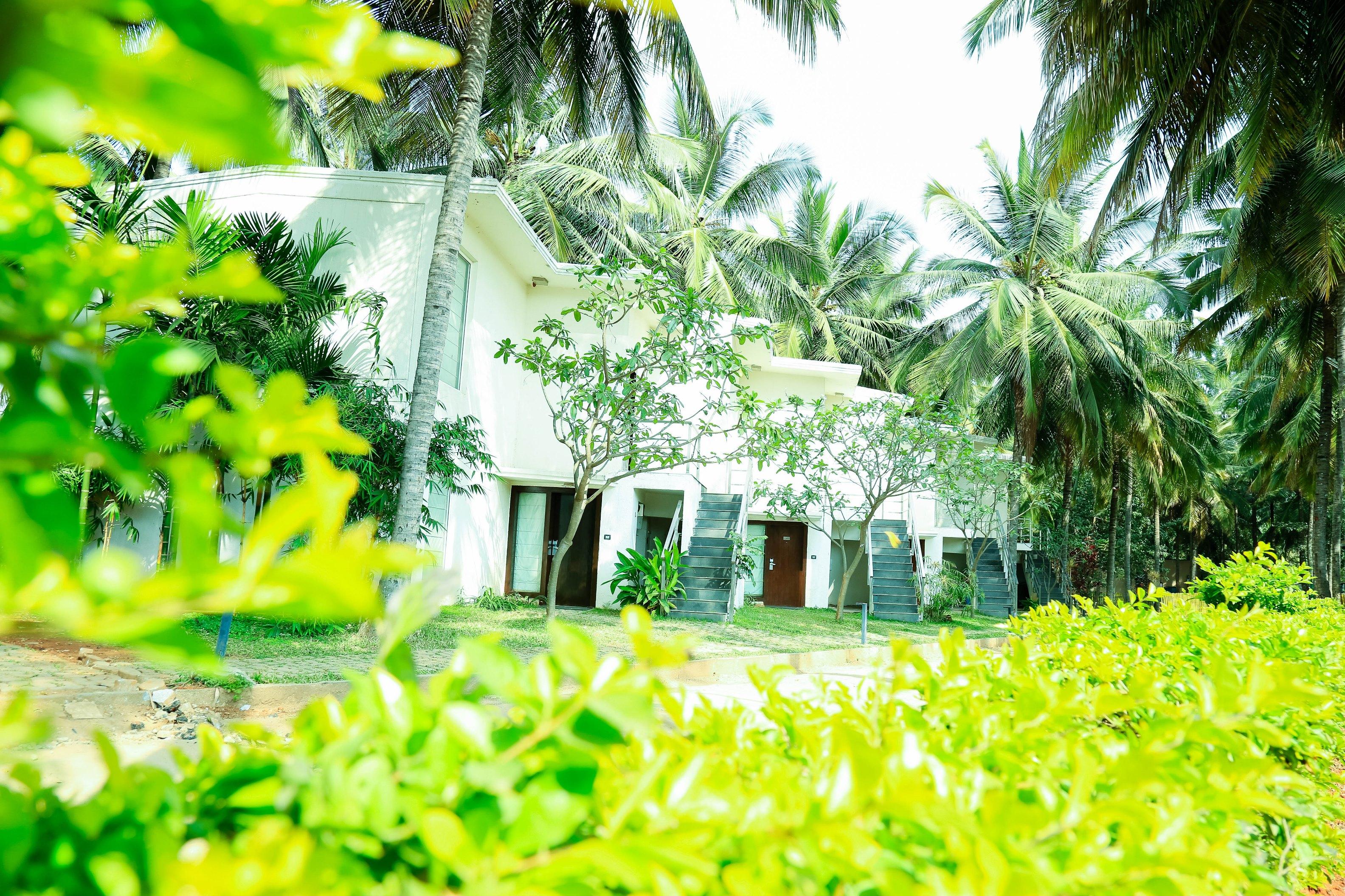 Royal Orchid Resort & Convention Centre, Yelahanka Bangalore Exterior photo